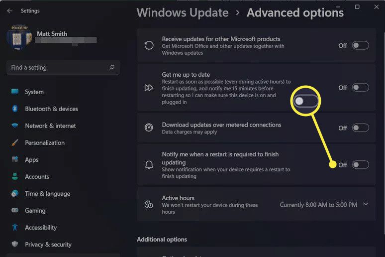 Ilmoituskytkin Windows Updaten lisäasetuksissa