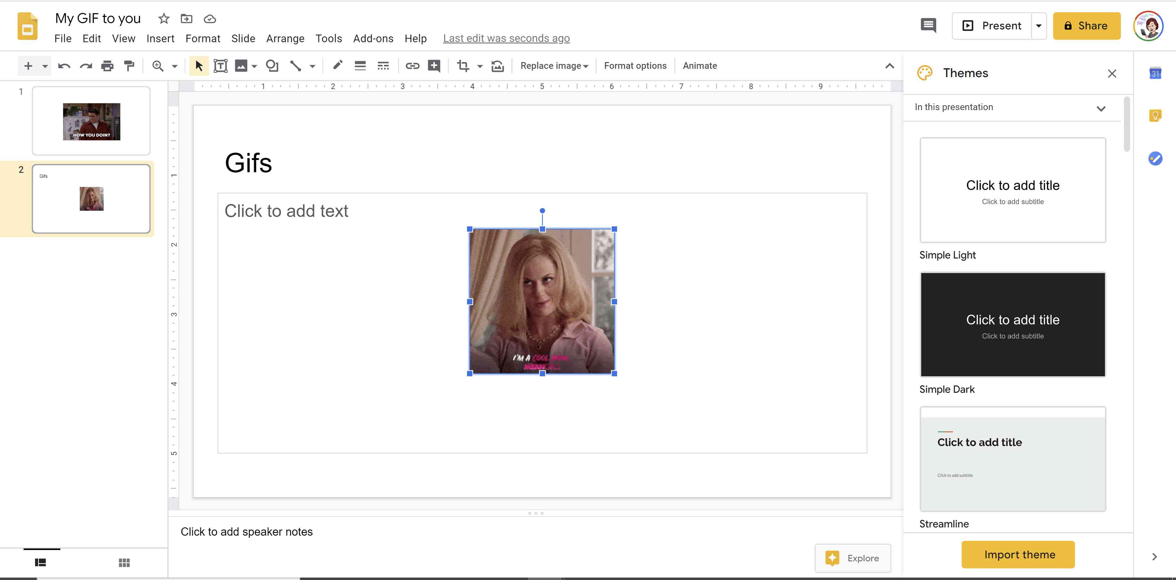 Lisää GIF Google Slidesiin.
