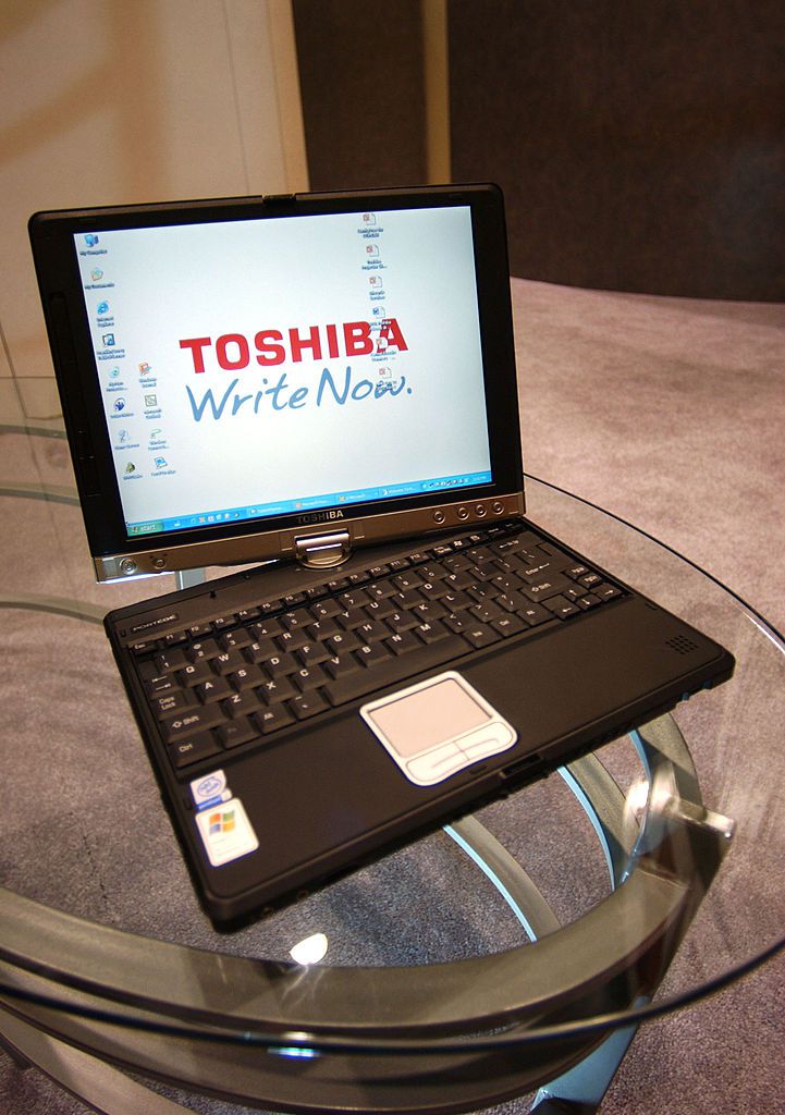 toshiba laptop 8c45637035984c6ab09d3fd13caf75df