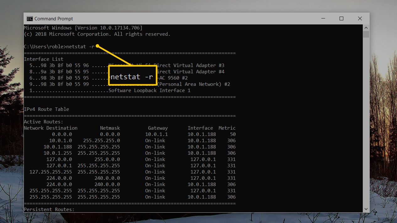 netstat -r Windows 10:n komentokehotteessa