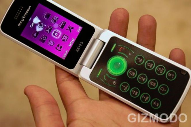 Sony Ericsson Equinox