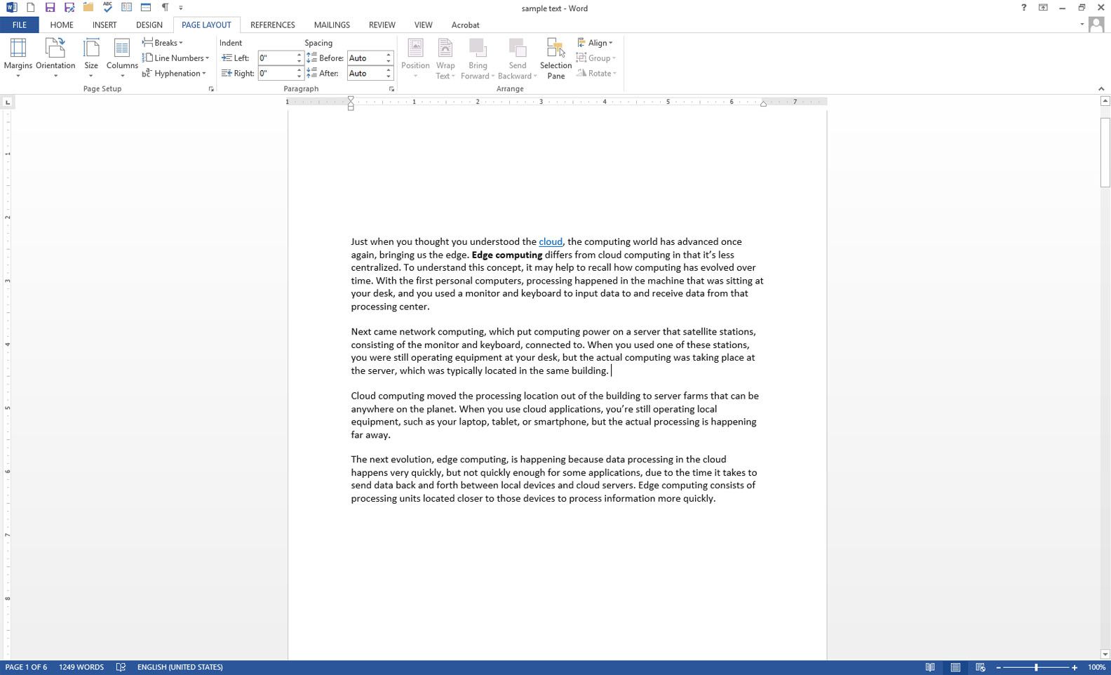 Microsoft Word -asiakirja pystysuoraan keskitetyllä tekstillä