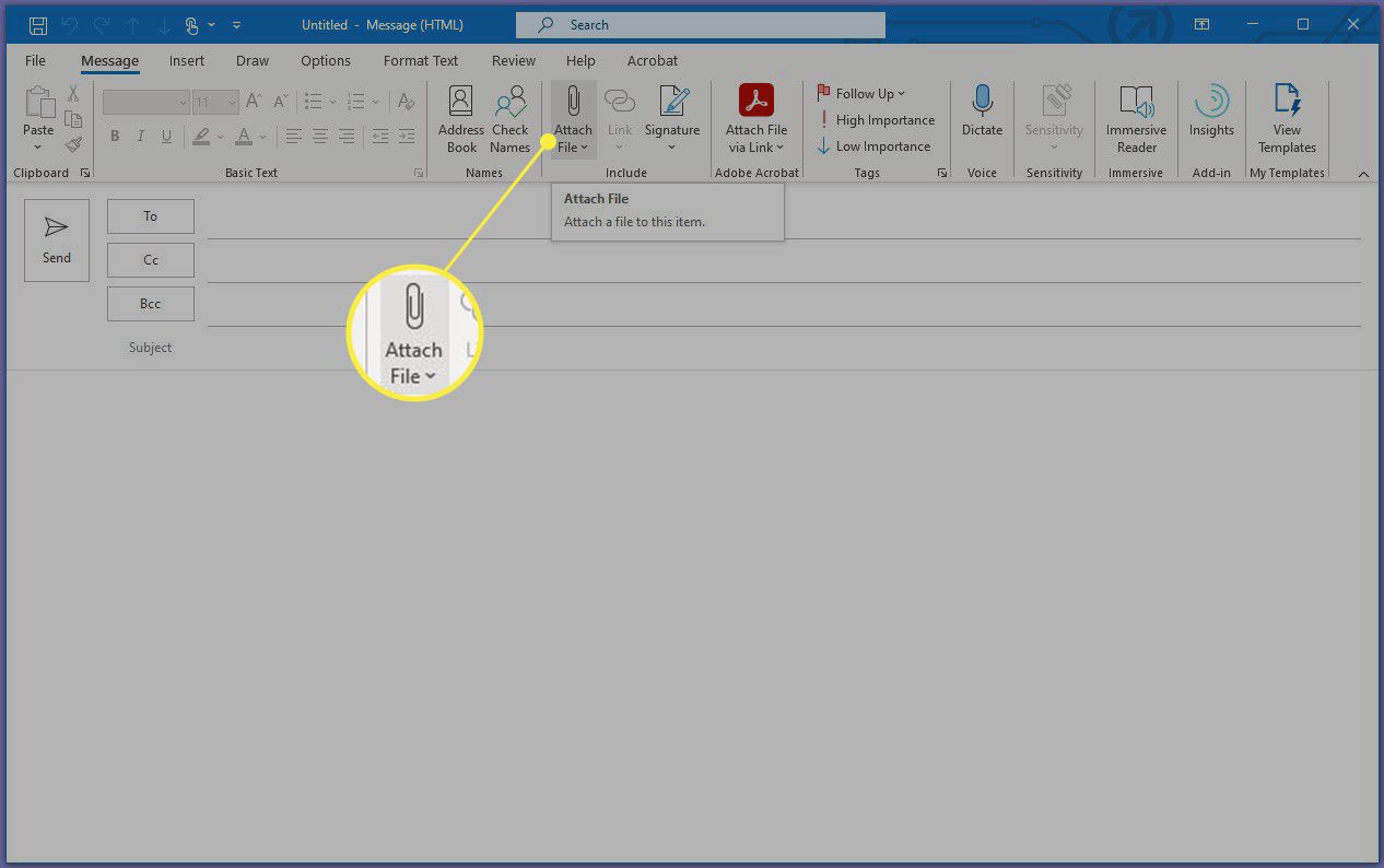 Microsoft Outlook Liitä tiedosto -painike korostettuna