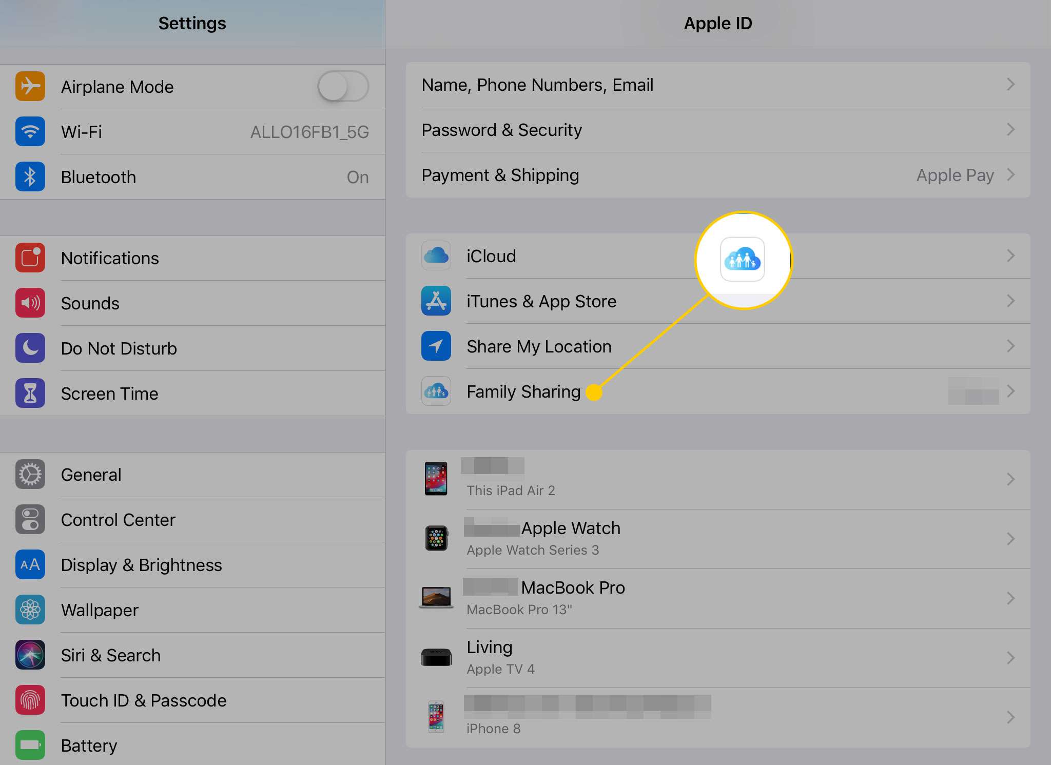 Apple ID -näyttö iPadin asetuksissa ja Perhejako-otsikko korostettuna