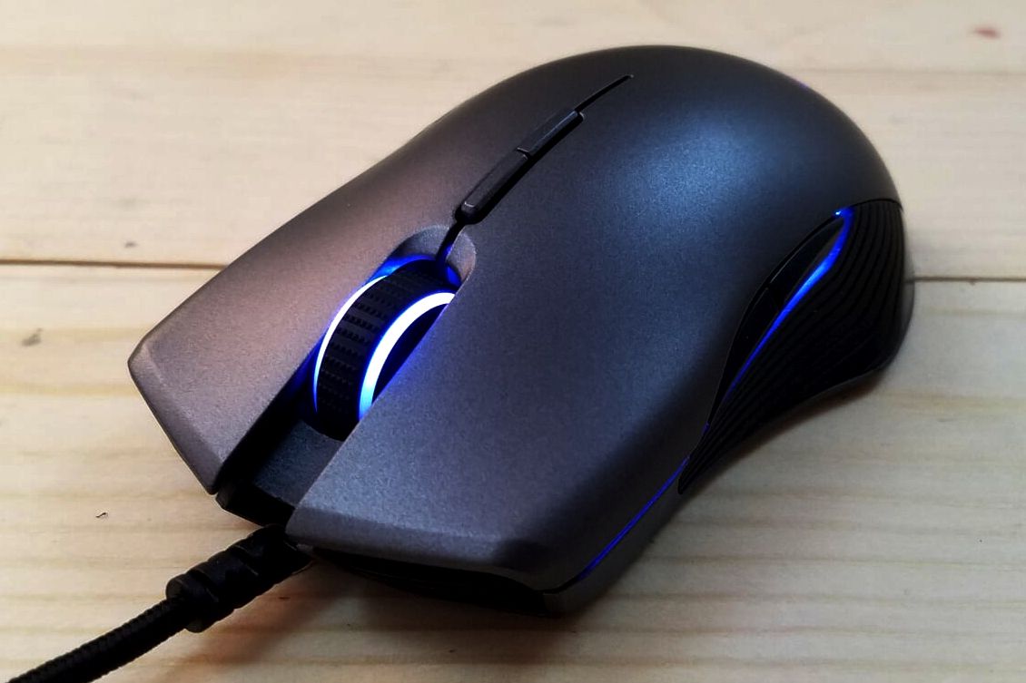 RazerLancehead edf4c1f15db24c5da92170fb852d0d5d