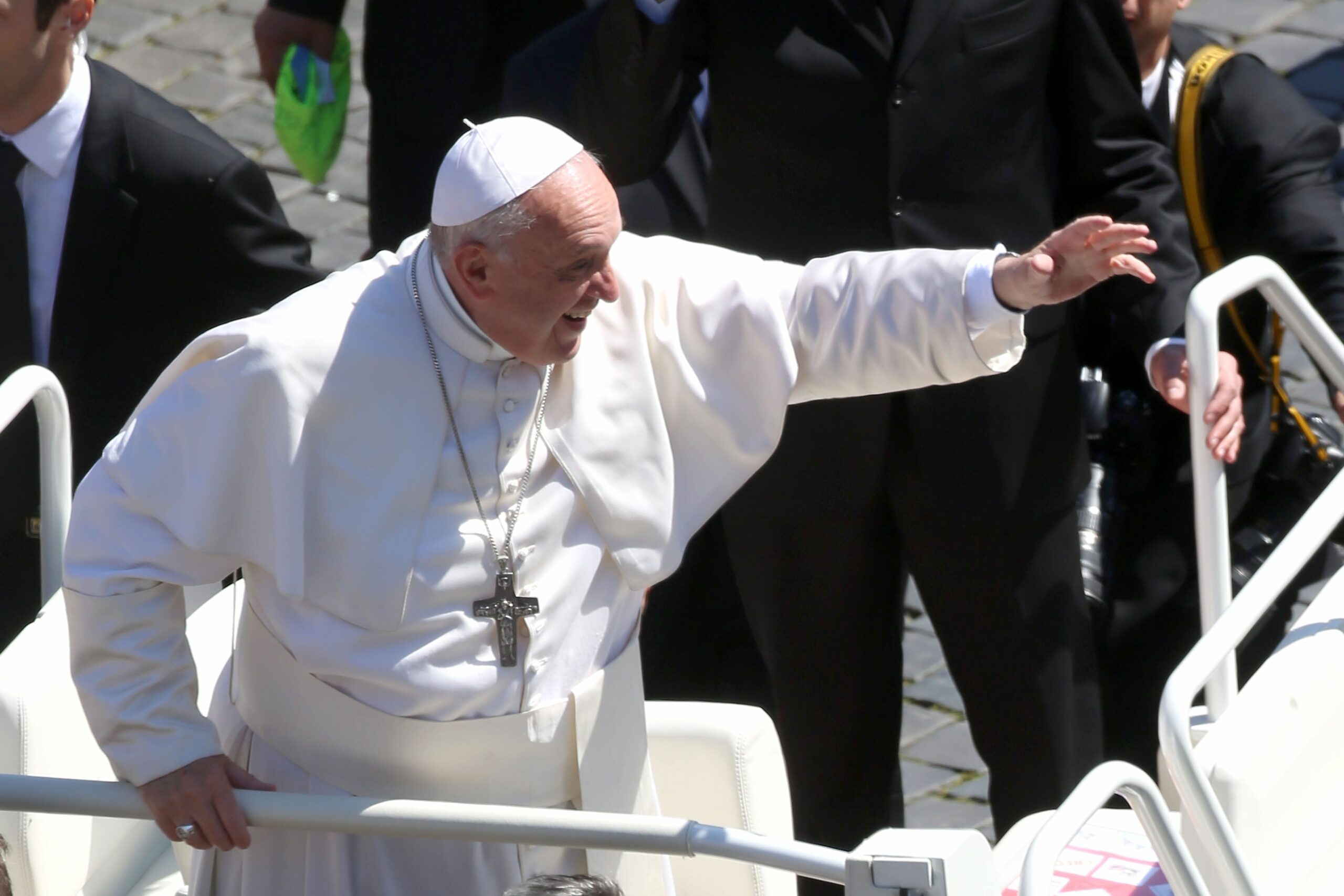 pope francis delivers urbi et orbi blessing during easter mass in st peter s square 485740869 57d398e53df78c5833492a26 scaled