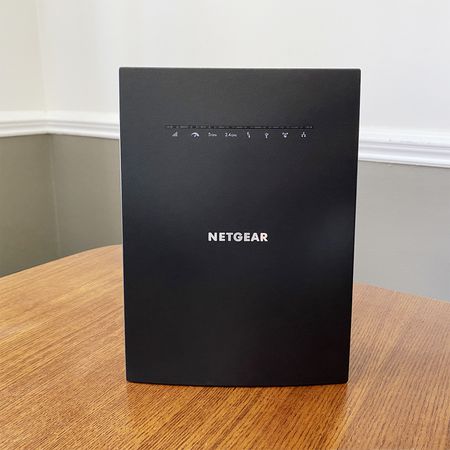 Netgear Nighthawk X6S (EX8000) kolmikaistainen Wi-Fi Mesh Extender