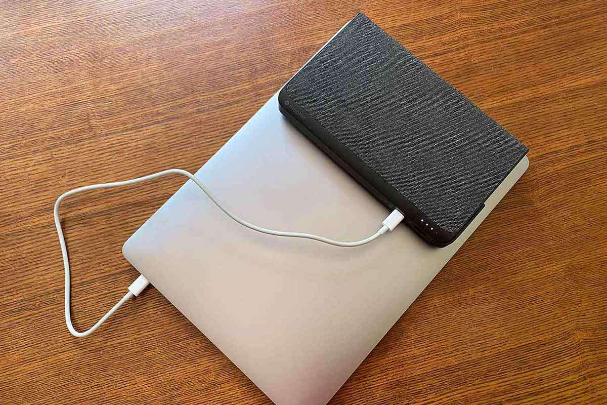 Mophie Powerstation AC