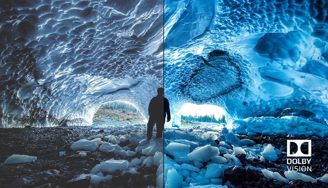 Esimerkki Dolby Vision -kuvan selkeydestä valokuvalla jääluolasta.