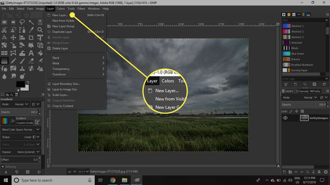 Kuvakaappaus GIMPistä, jossa Uusi kerros -komento on korostettuna