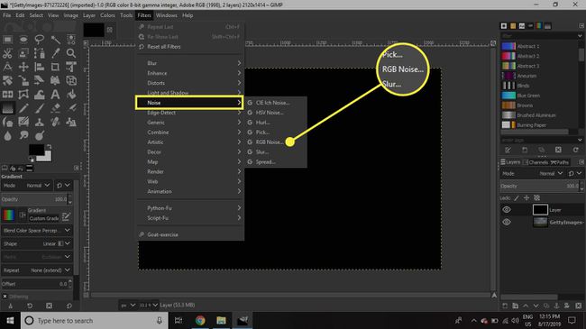 Kuvakaappaus GIMP:stä, jossa RGB Noise -komento on korostettuna