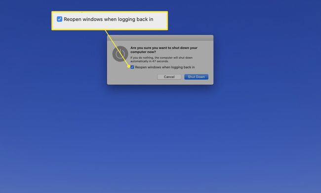 Macin sammutusruutu, jossa "Avaa ikkunat uudelleen sisäänkirjautumisen yhteydessä" on korostettuna