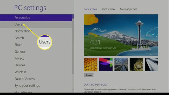 Valitse Käyttäjät vasemmanpuoleisesta ruudusta PC-asetukset-kohdassa.