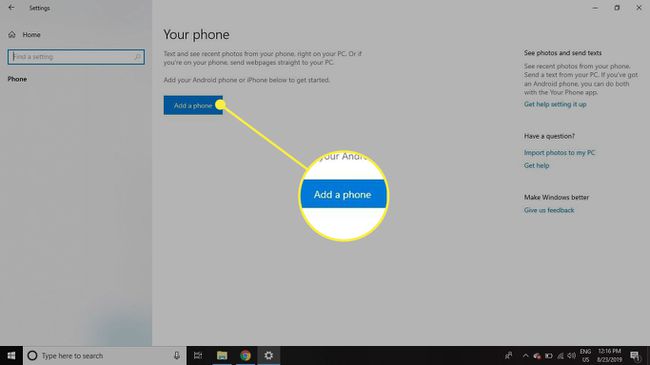 Puhelimesi asetukset Windows 10:ssä, kun Lisää puhelin -painike on korostettuna