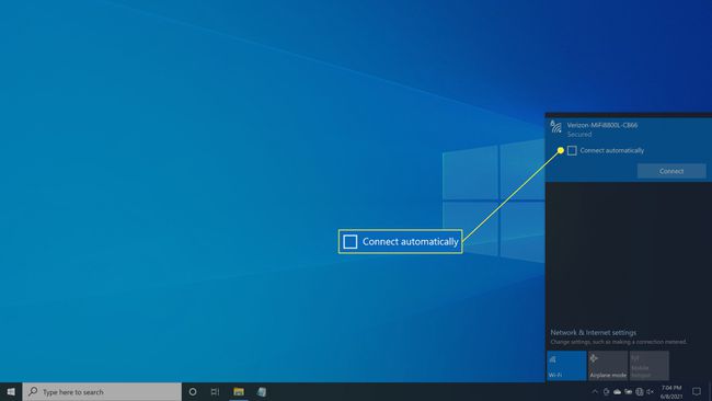 Mahdollisuus muodostaa automaattisesti yhteys langattomaan verkkoon Windows 10:ssä.