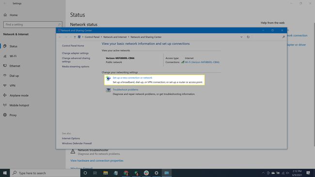Valitse Määritä uusi yhteys tai verkko Windows 10:ssä.