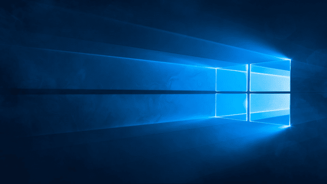 Tyhjä työpöytä Windows 10:ssä.