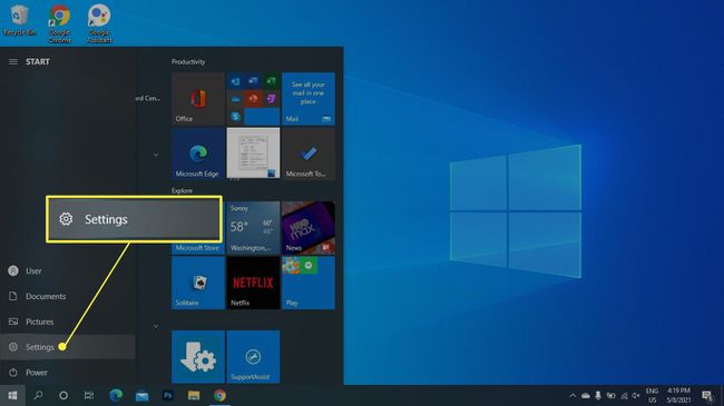 Asetukset korostettuna Windows 10:n käynnistysvalikossa