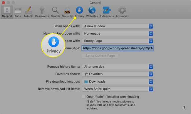 Yksityisyys-välilehti Safari-asetuksissa
