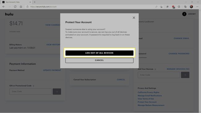 KIRJAUDU ULOS KAIKISTA LAITTEISTA, jotka on merkitty Hulu Protect Your Account -valikossa.