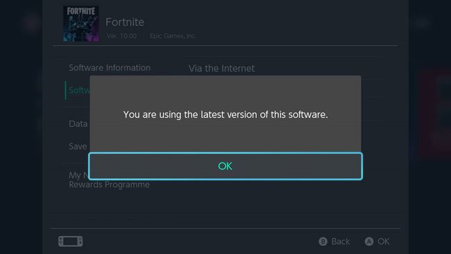 Kuvakaappaus Nintendo Switch -konsolista, joka tarkistaa Fortnite-videopelipäivityksen.