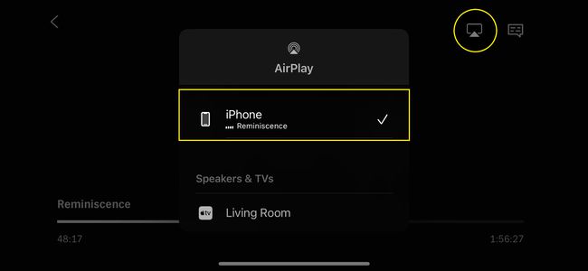 AirPlay-valikko videosovelluksessa, jossa on AirPlay-kuvake ja iPhone korostettuna
