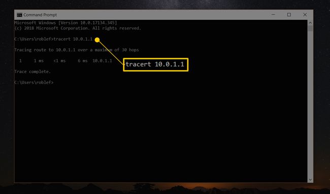 tracert 10.0.1.1 -komento Windowsin komentokehotteessa