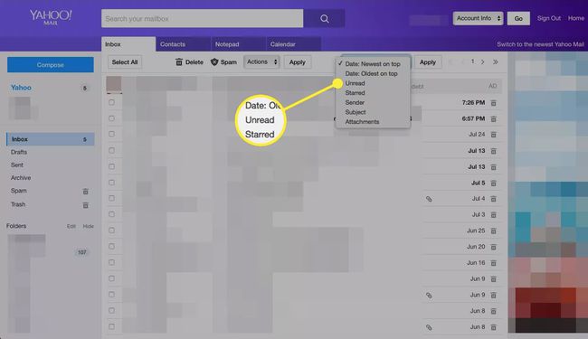 Lukemattomat-vaihtoehto Yahoo-sähköpostin lajitteluvalikossa