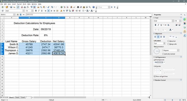 Solut valitaan OpenOffice Calcissa.