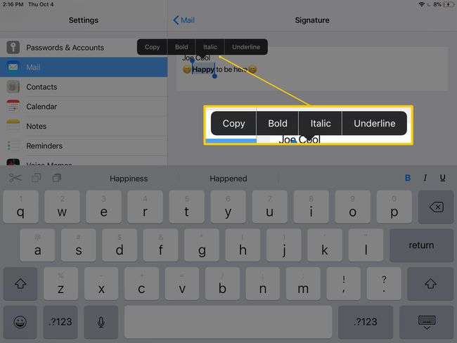 Sanan "Happy" lihavoitu muotoilu iPadin sähköpostiasetuksissa