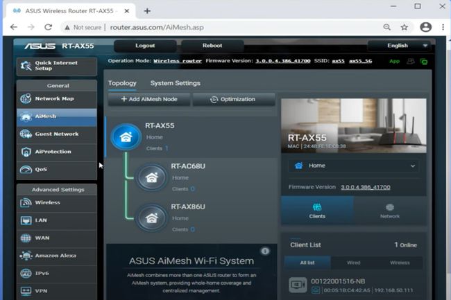 AiMesh-järjestelmän asetusten pääsivu Asus-reitittimessä, johon on kytketty verkkosolmuja.