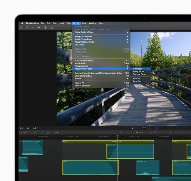 Säädä äänen häivytystä Macin Final Cut Pro X:ssä