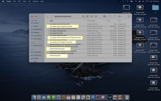 Mac-verkkoasetustiedostot kansiossa, jossa on viisi tiedostoa korostettuna