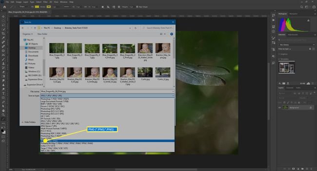 PNG-vaihtoehto Adobe Photoshopin Tiedostotyypit-luettelossa.