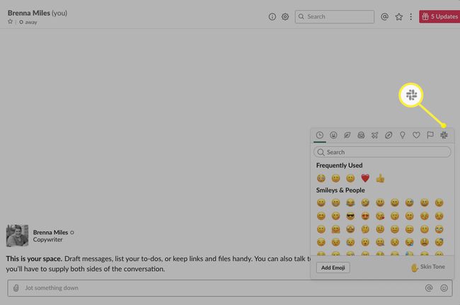 Slack-logo korostettuna Emoji Selectorin oikeassa yläkulmassa
