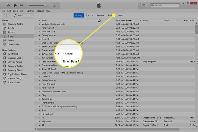 Kuvakaappaus iTunesista, jossa Store-välilehti on korostettuna