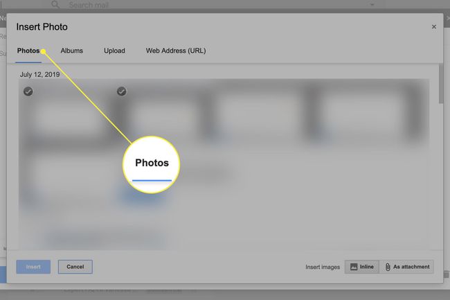 Kuvakaappaus Gmailin Lisää valokuva -näytöstä, jossa Valokuvat-välilehti on korostettuna