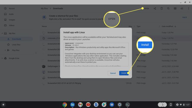 Chromebook, joka pyytää sinua asentamaan Linux-käyttöisen tiedoston, jossa on Open and Install -merkintä