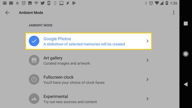 Ambient Mode -asetusnäyttö, jossa on valittuna Google Kuvat