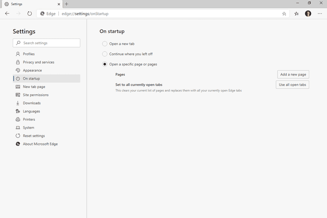 Edge käynnistysasetuksissa
