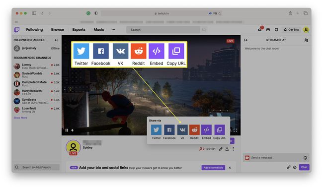 Twitch lähetysten suoratoistolla ja jaa sosiaalisessa mediassa -kuvakkeet korostettuina