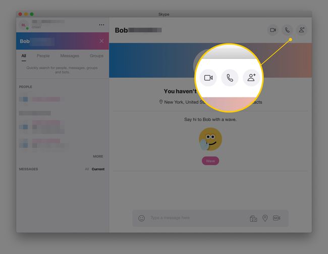 Kolme Skype-painiketta Skypen macOS-versiossa: videopuhelu, äänipuhelu, lisää henkilö