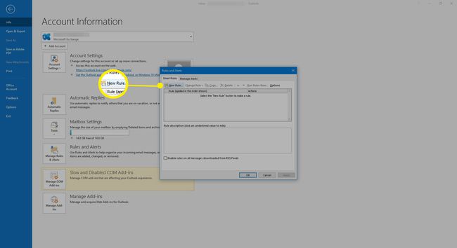 Näytä uudet säännöt -valintaikkuna Outlookissa.