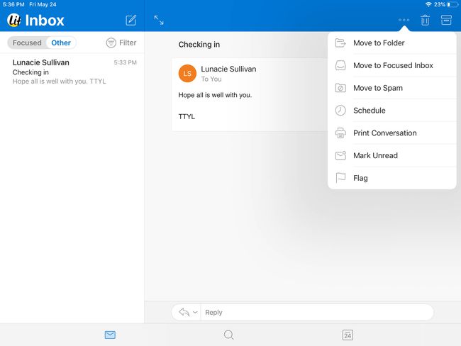 Toinen Outlook for iOS -postilaatikko.