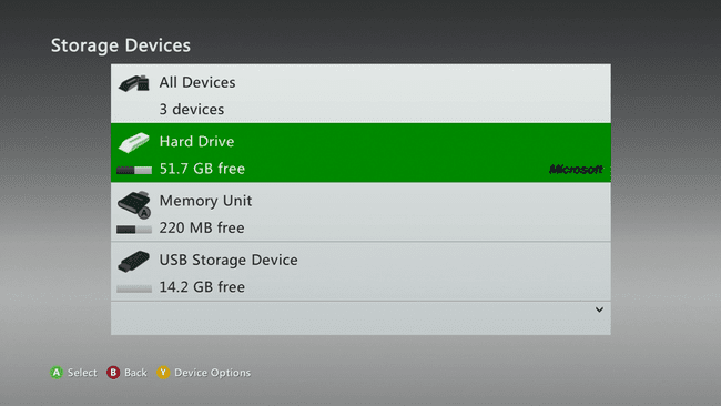 Xbox 360:n tallennuslaitteet -valikko.