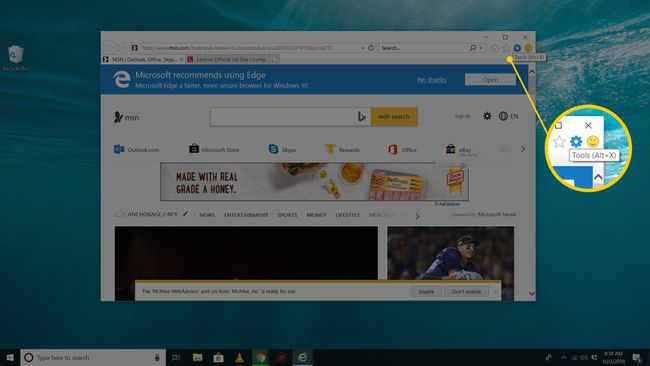 Työkalut/rataskuvake Internet Explorerissa Windows 10