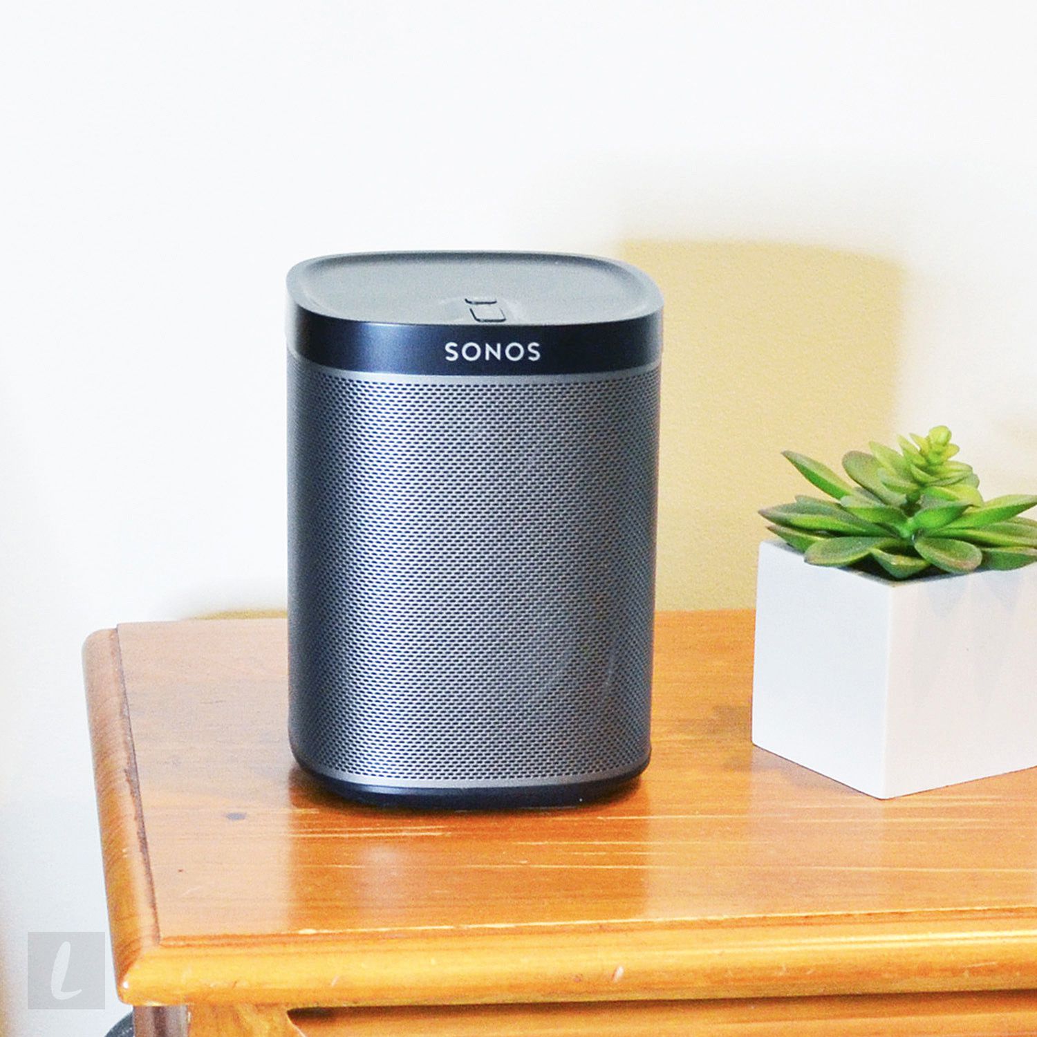 hero SQ Sonos Play 1 1e60eb2b4a3341e1996ce3fa291a5eb3