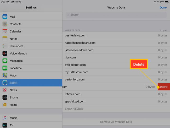 Poista-painike iOS:n Safari Website Data -näytössä