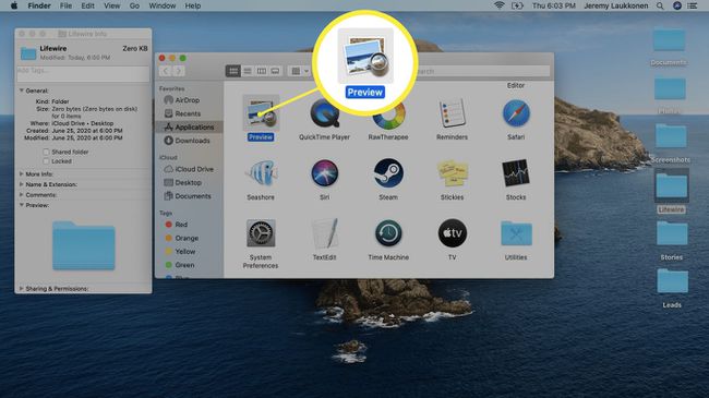 Kuvakaappaus macOS:n Applications-kansiosta.