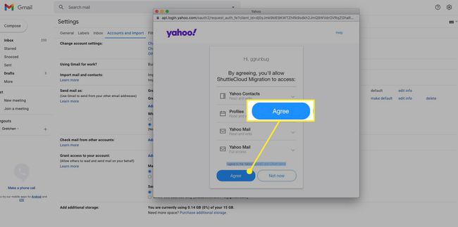 Valitse Hyväksy, jos haluat antaa ShuttleCloud Migrationille pääsyn Yahoo-yhteystietoihisi, -profiileihisi ja sähköpostiisi.